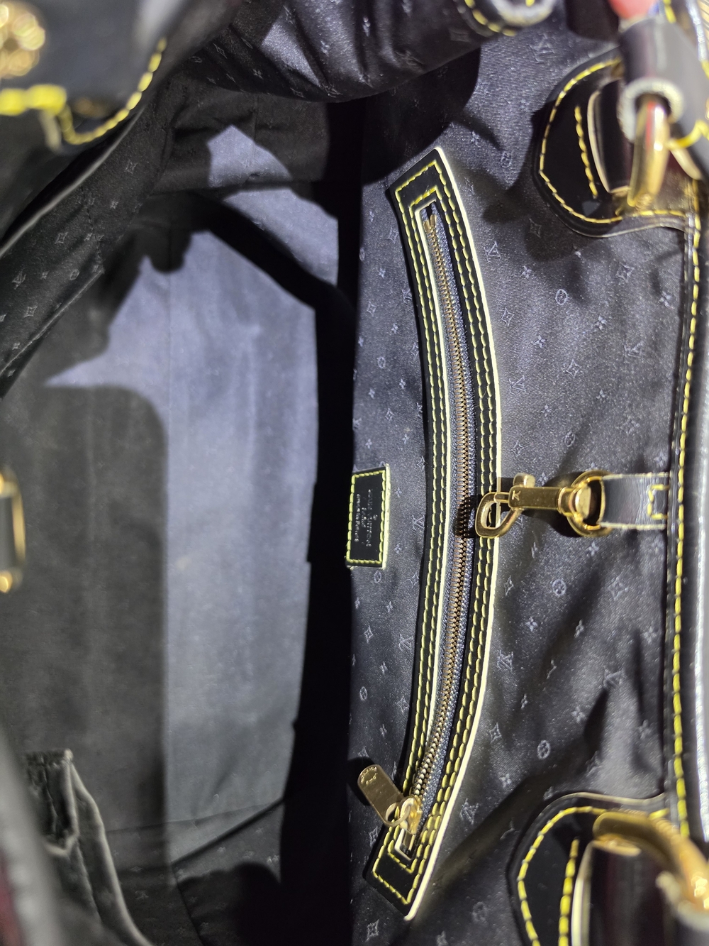 Louis Vuitton Le Majestueux Suhali Goat Leather Tote - Picture 13 of 14
